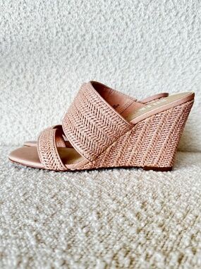SILENT D Wedges. NEW IN BOX.